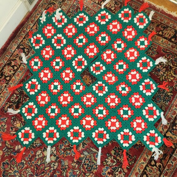 Vintage Crochet Granny Squares Christmas Tree Skirt 35" Handmade - Picture 2 of 4